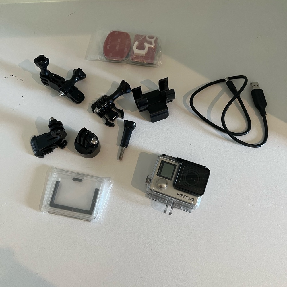 GoPro Hero 4 - Picture 3 of 5